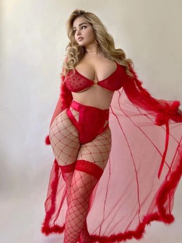 Полина